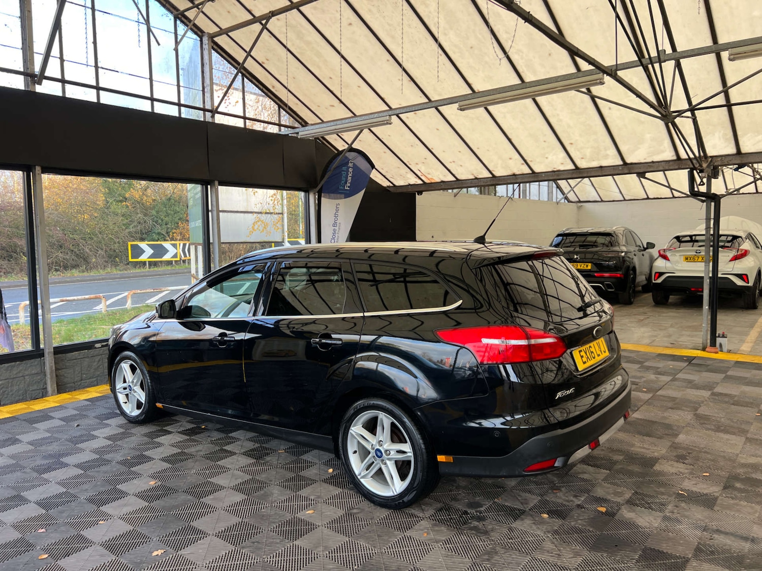 Used Ford Focus 2016 for sale - 76848474: Photo 4