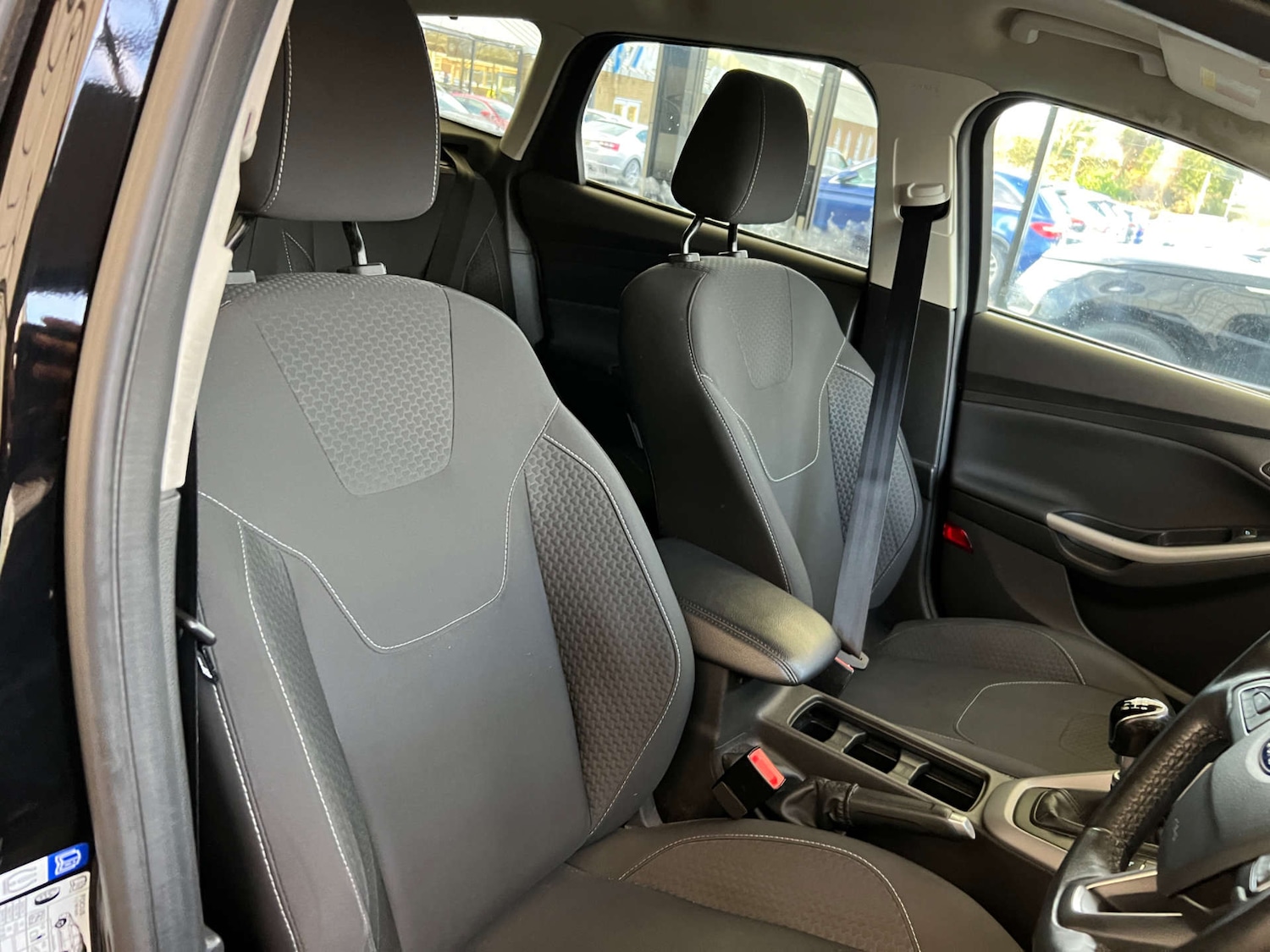 Used Ford Focus 2016 for sale - 76848474: Photo 8