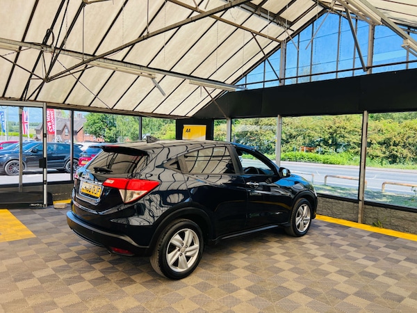 Used Honda HR-V 2018 for sale - 75107046: Photo 8