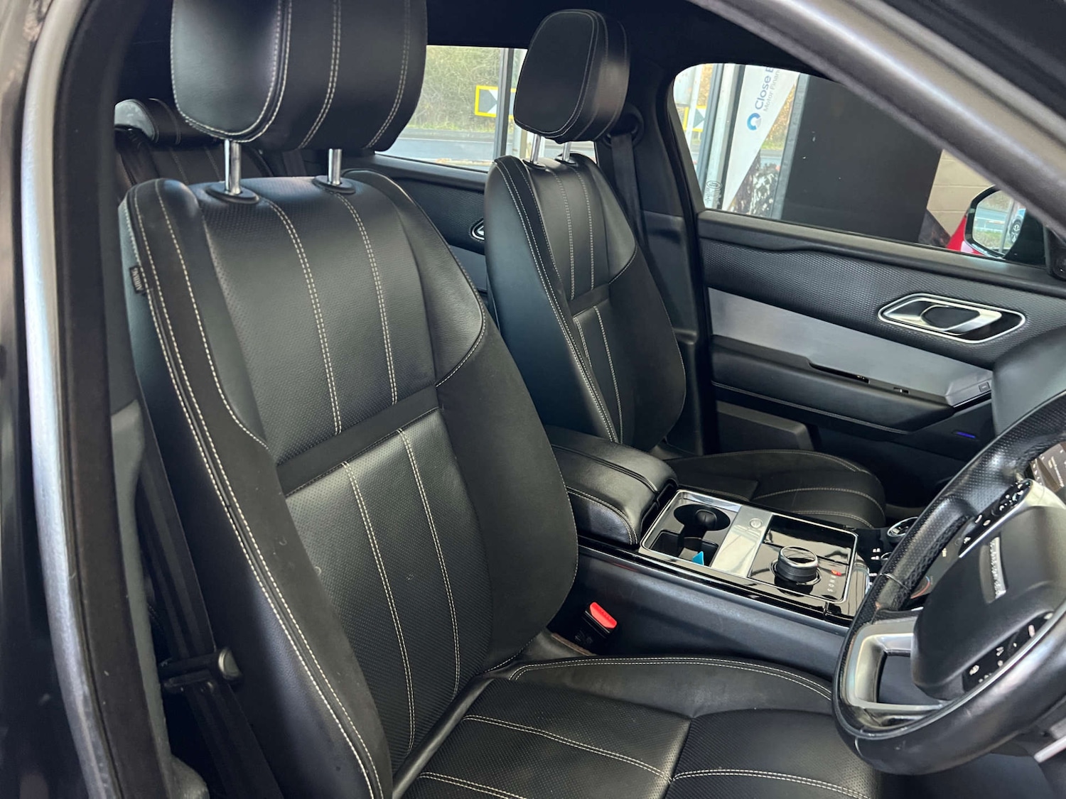 Used Land Rover Range Rover Velar 2018 for sale - 76940206: Photo 11