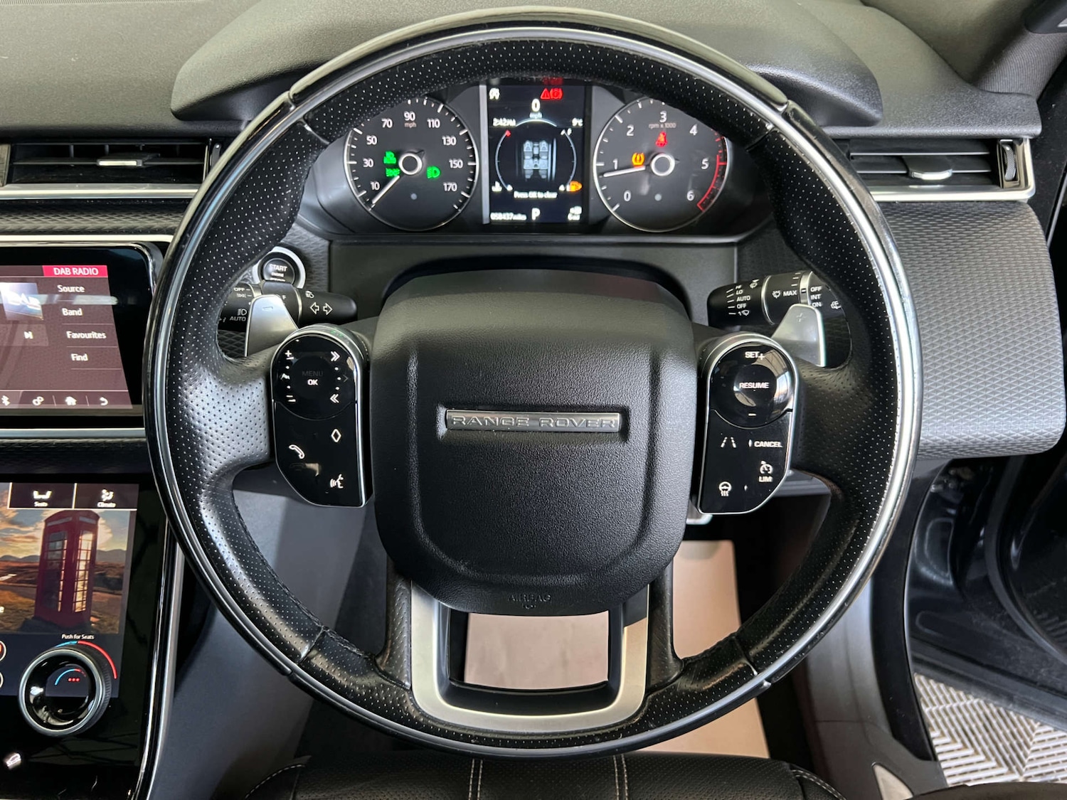 Used Land Rover Range Rover Velar 2018 for sale - 76940206: Photo 15