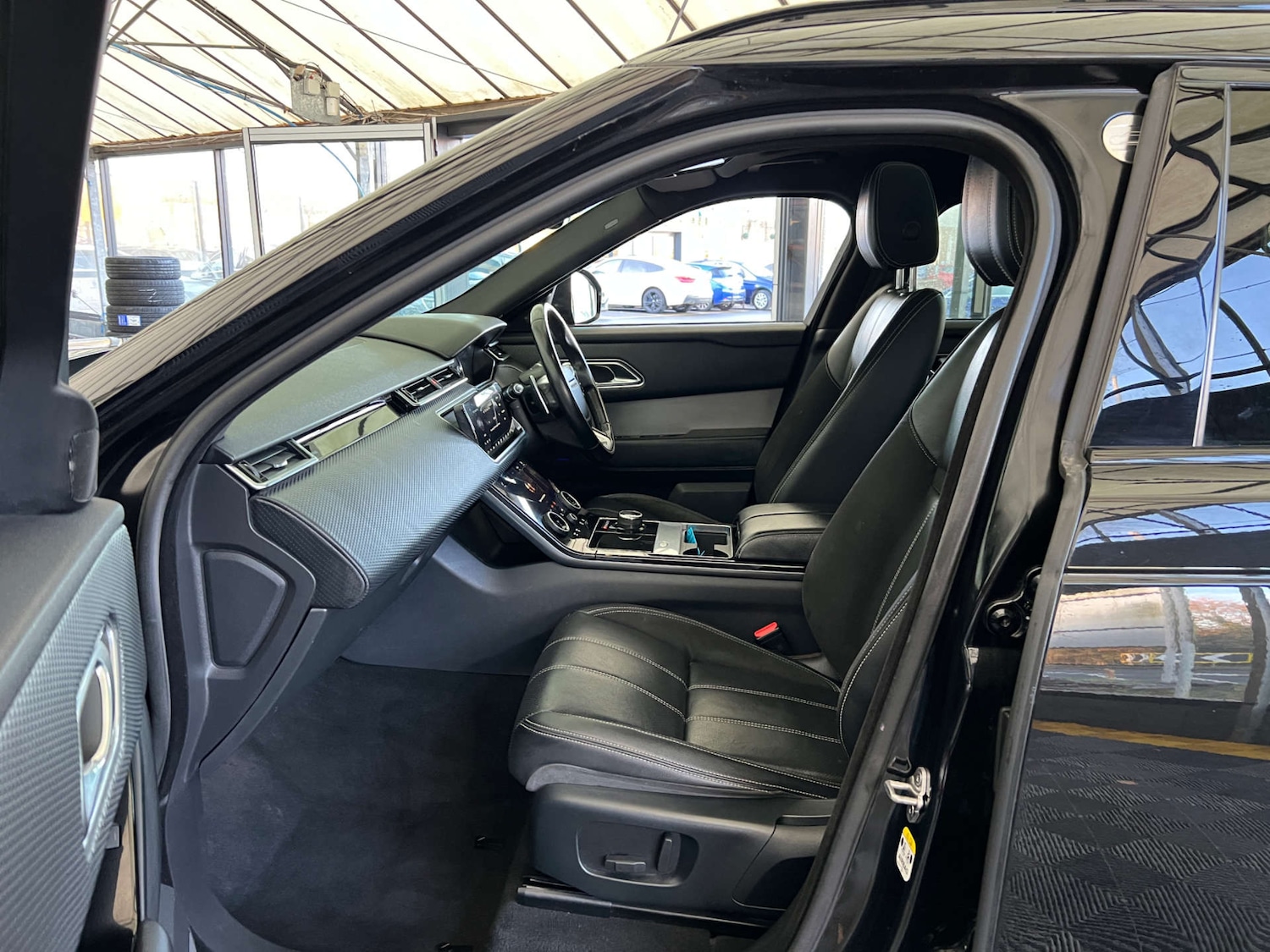 Used Land Rover Range Rover Velar 2018 for sale - 76940206: Photo 23