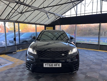 Used Land Rover Range Rover Velar 2018 for sale - 76940206: Photo