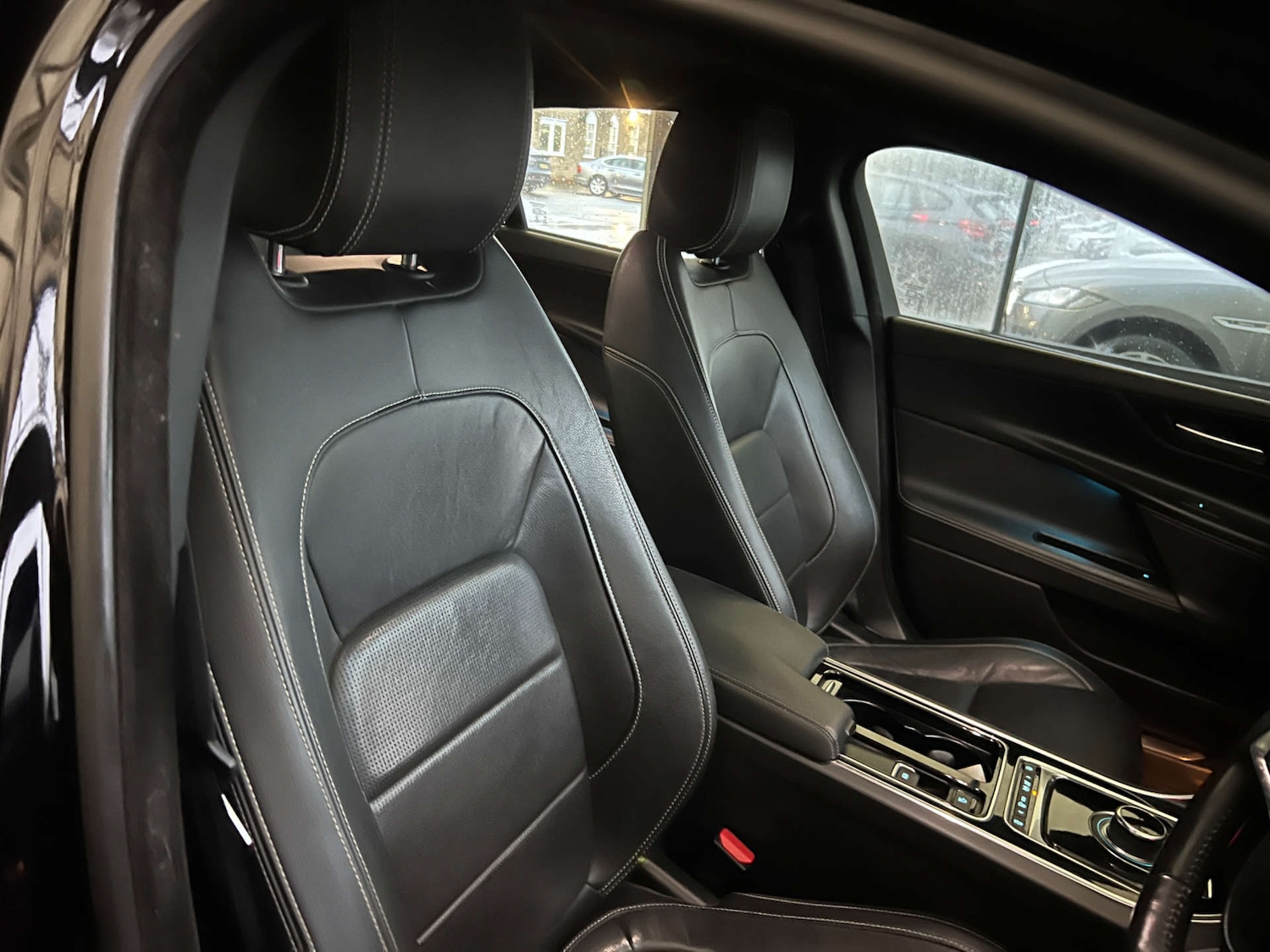 Used Jaguar XE 2019 for sale - 77022597: Photo 11