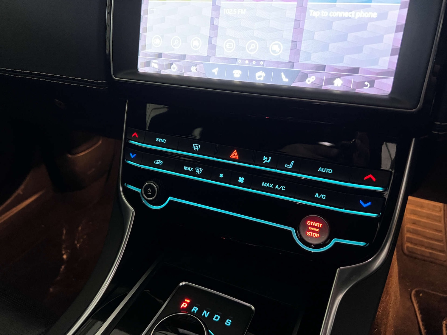 Used Jaguar XE 2019 for sale - 77022597: Photo 16