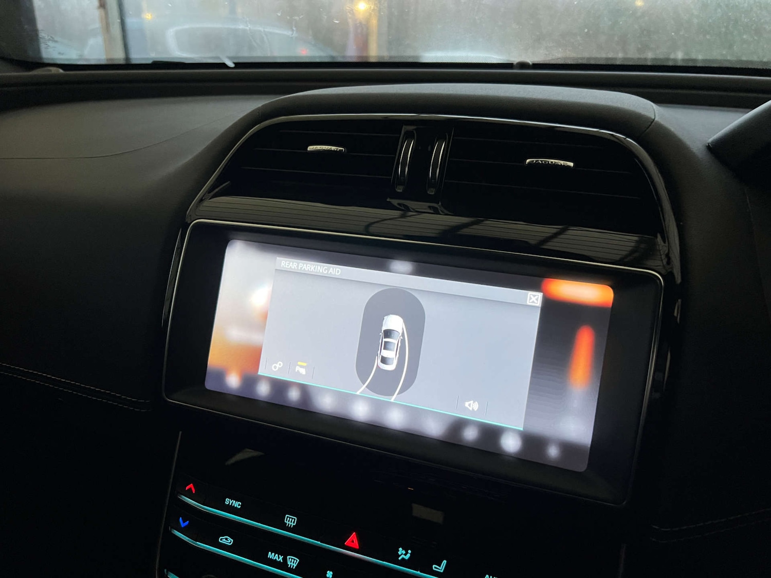 Used Jaguar XE 2019 for sale - 77022597: Photo 23