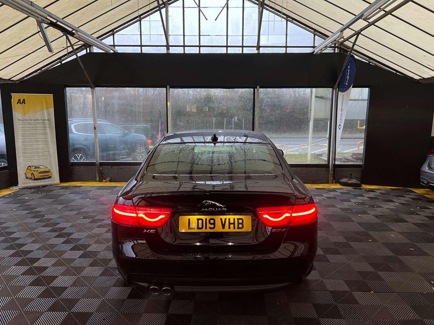 Used Jaguar XE 2019 for sale - 77022597: Photo 7