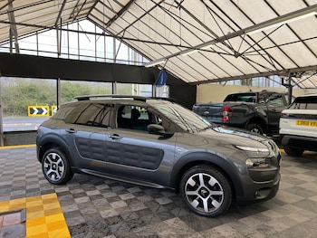 Used Citroen C4 Cactus 2016 for sale - 78980483: Photo