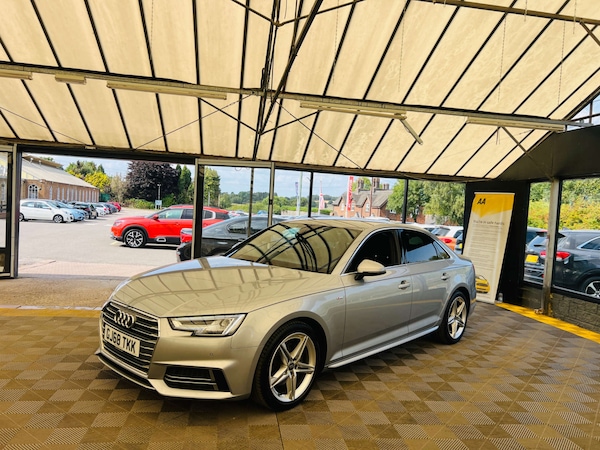 Used Audi A4 2018 for sale - 75617415: Photo 4