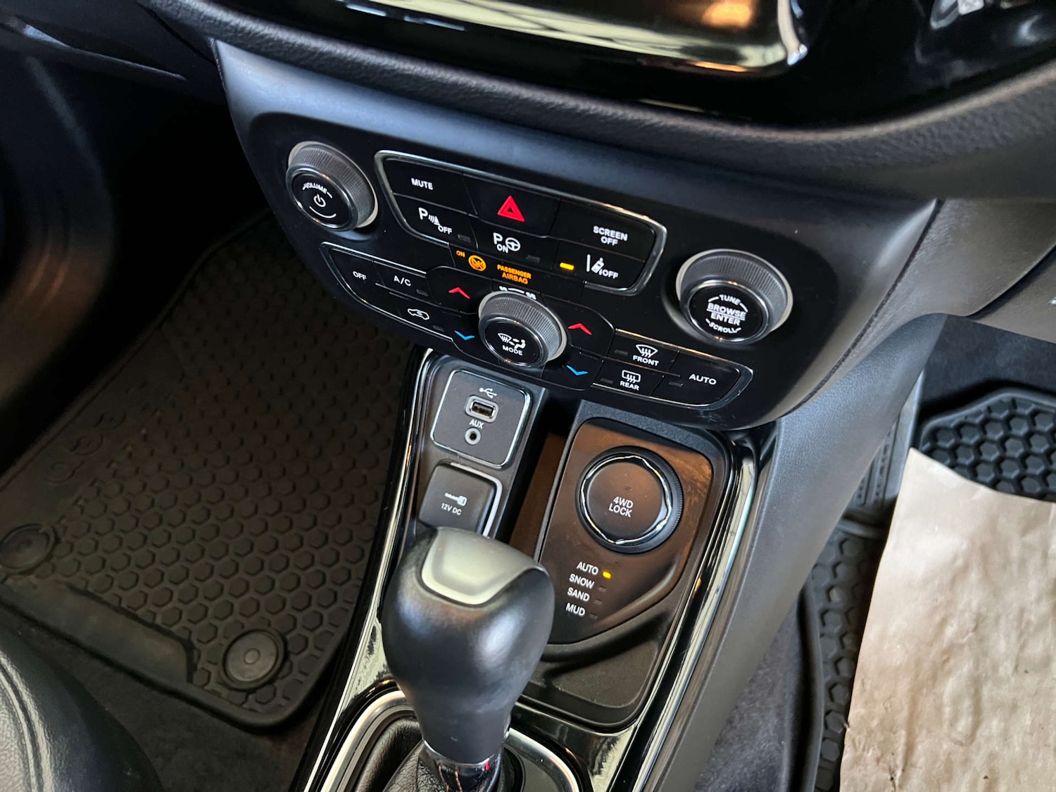 Used Jeep Compass 2019 for sale - 76910567: Photo 16