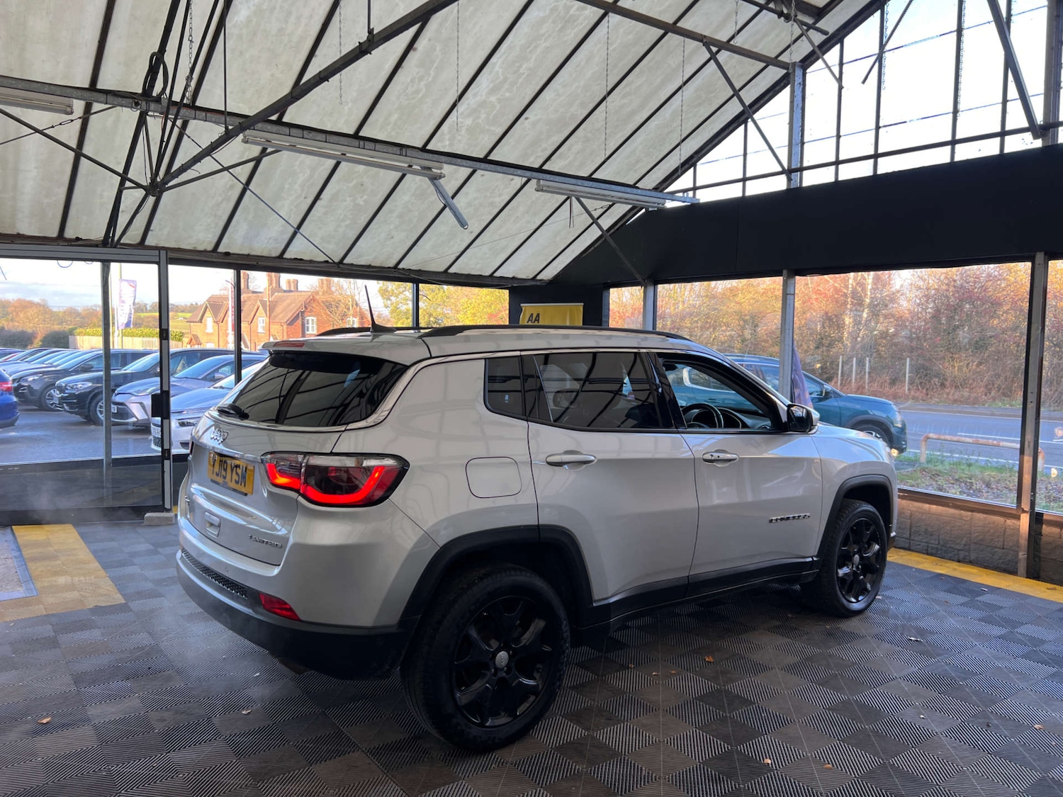 Used Jeep Compass 2019 for sale - 76910567: Photo 7