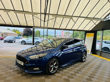 Used Ford Focus 2017 for sale - 75638785: Photo