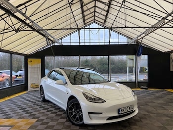 Used Tesla Model 3 2020 for sale - 77392210: Photo
