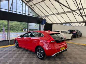 Used Volvo V40 2015 for sale - 75173517: Photo