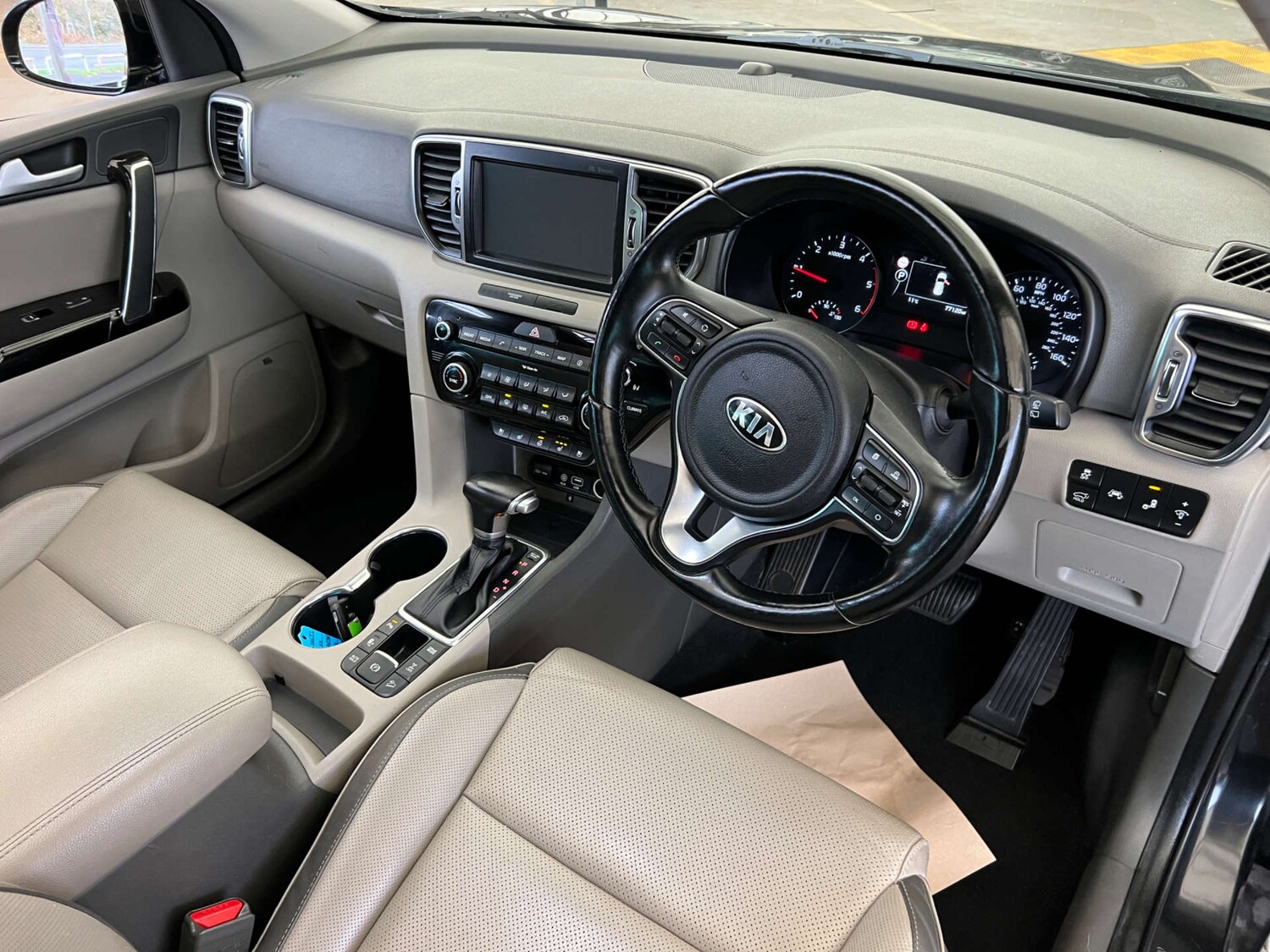 Used Kia Sportage 2016 for sale - 76363975: Photo 13