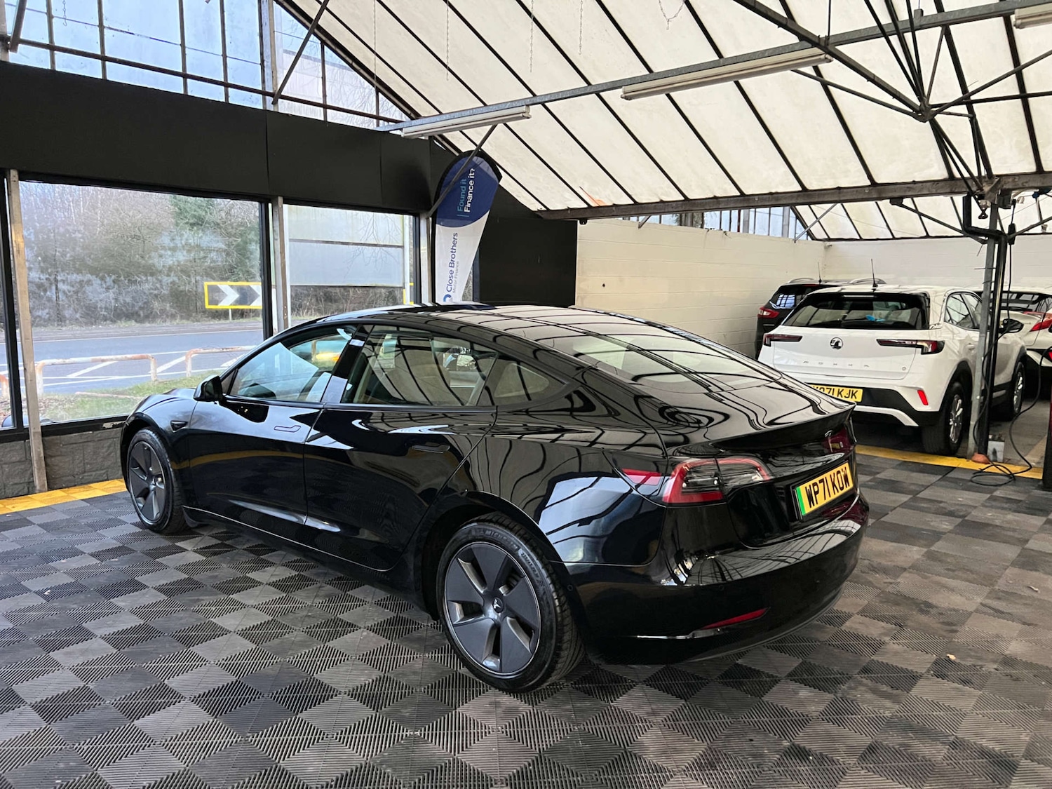 Used Tesla Model 3 2021 for sale - 77529387: Photo 5