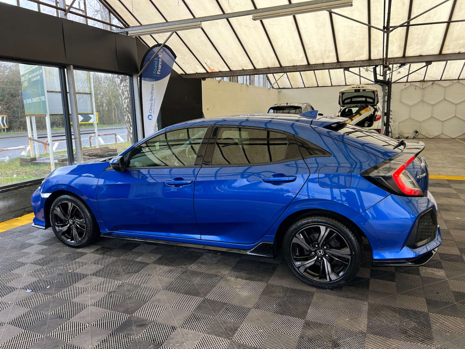 Used Honda Civic 2017 for sale - 77535044: Photo 7