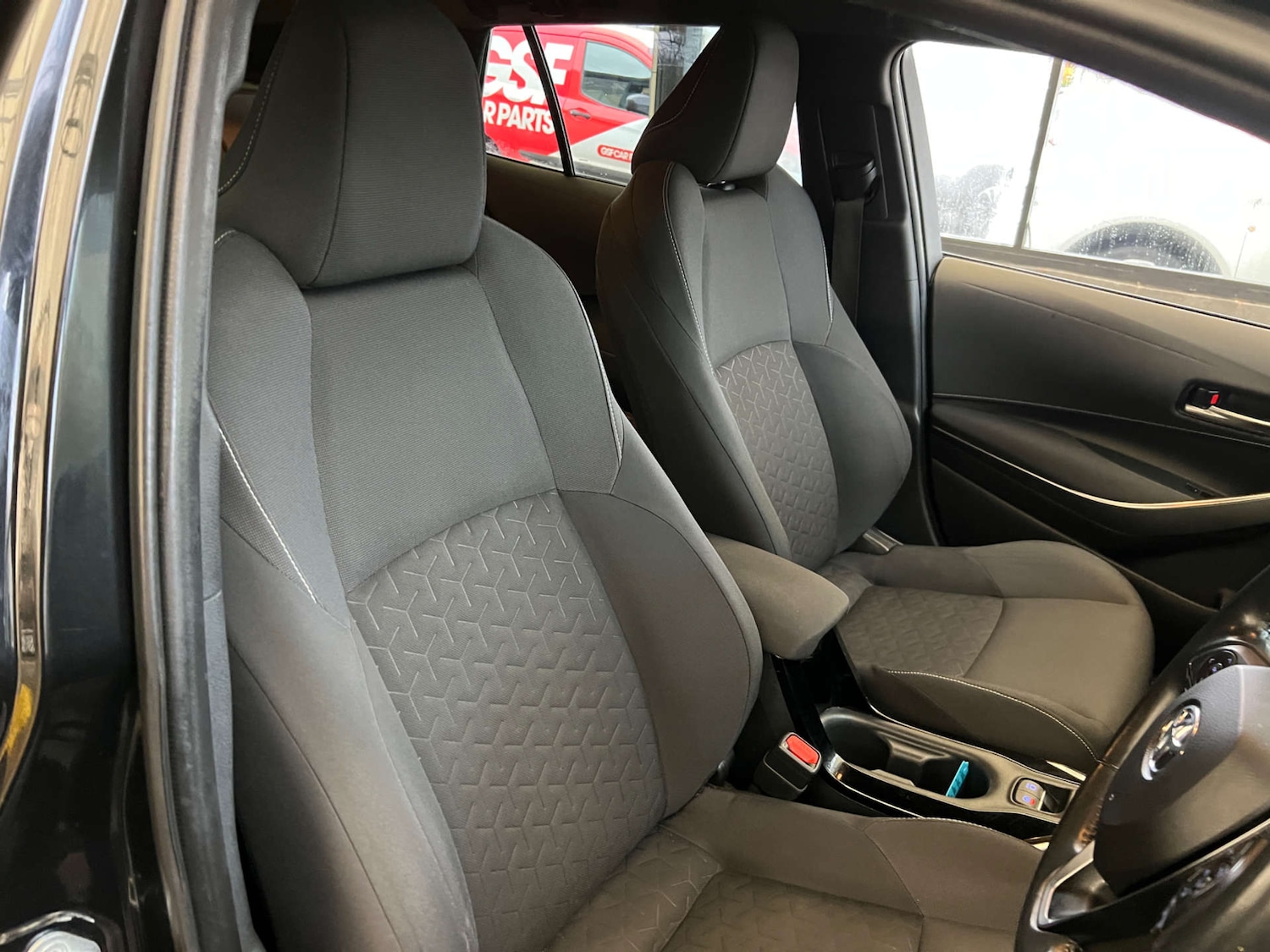 Used Toyota Corolla 2019 for sale - 76541322: Photo 10