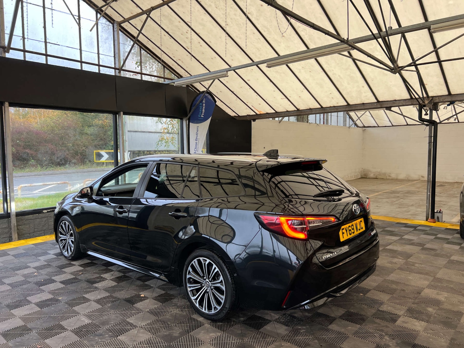 Used Toyota Corolla 2019 for sale - 76541322: Photo 5