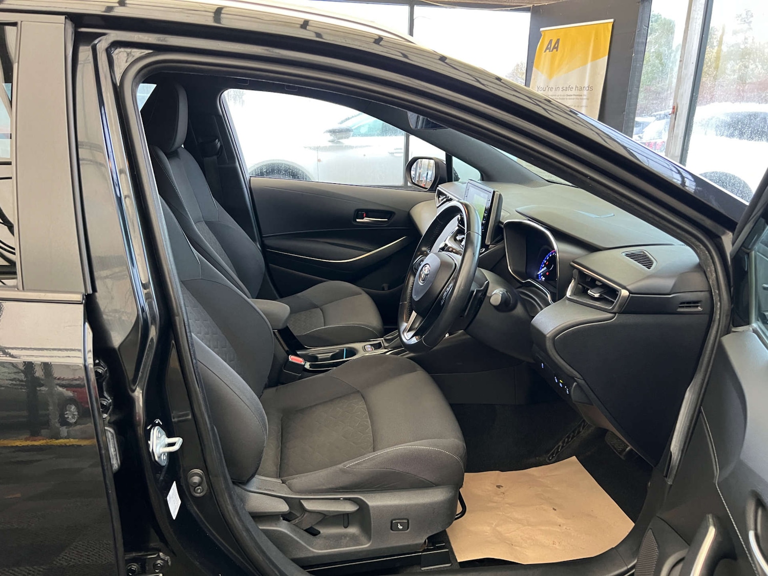 Used Toyota Corolla 2019 for sale - 76541322: Photo 9