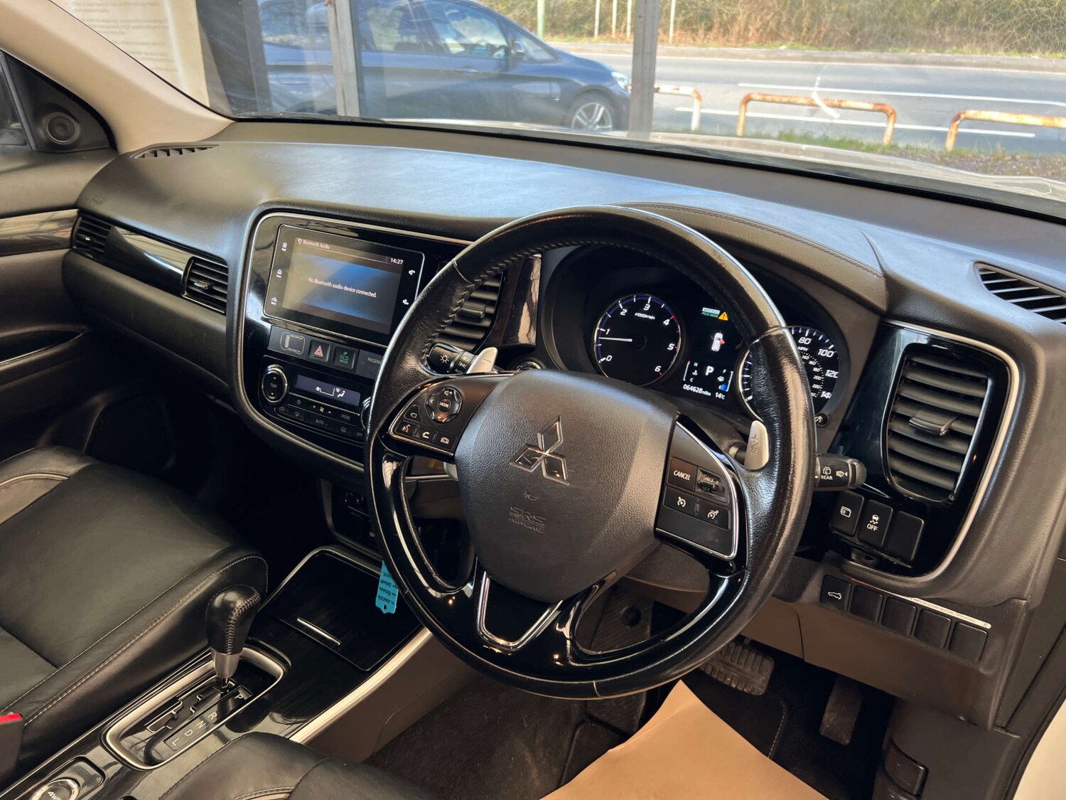 Used Mitsubishi Outlander 2018 for sale - 77656581: Photo 12