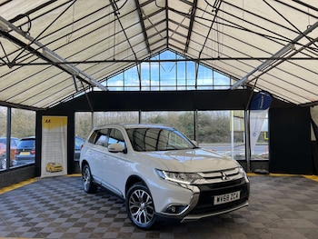 Used Mitsubishi Outlander 2018 for sale - 77656581: Photo