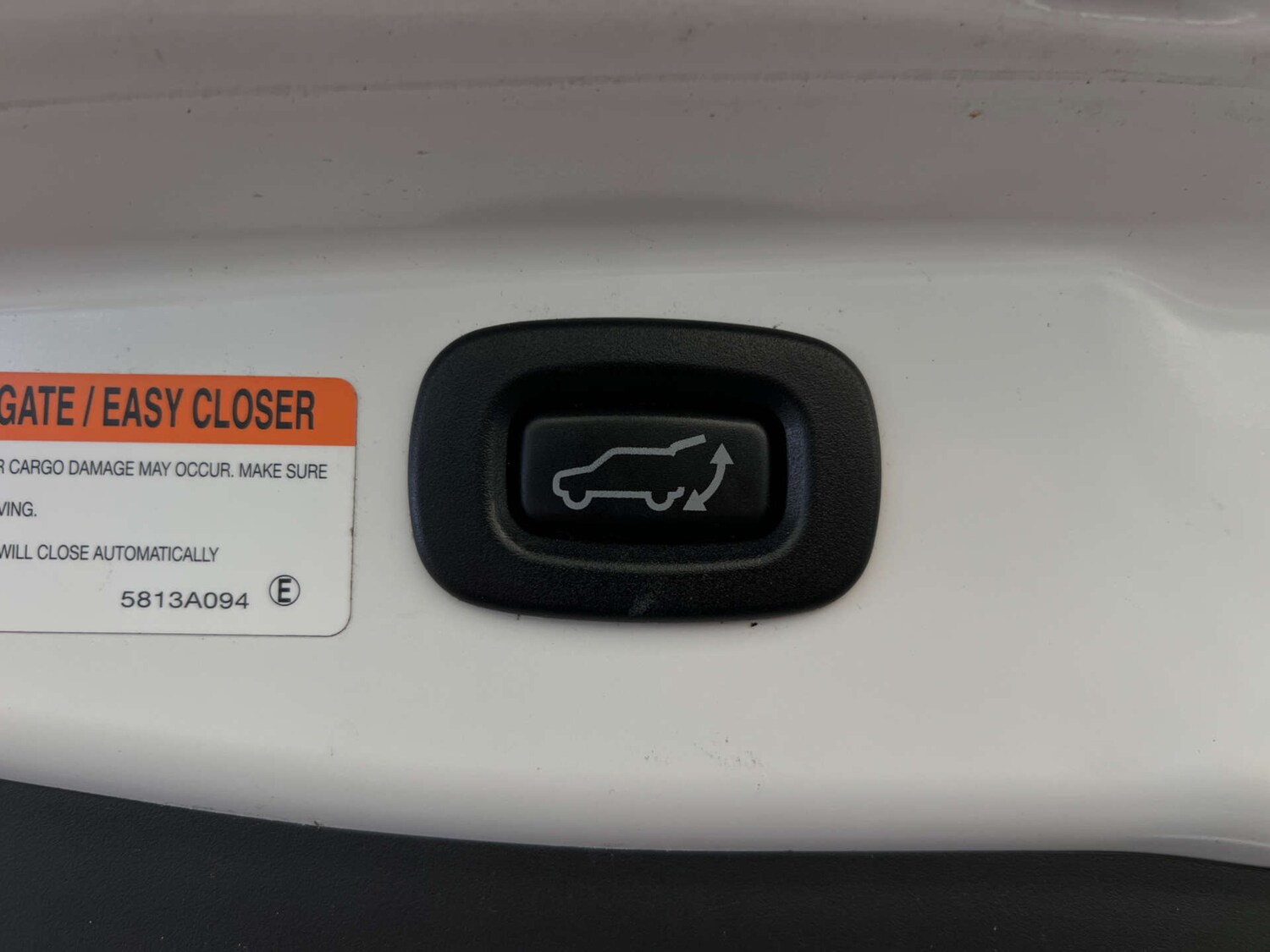 Used Mitsubishi Outlander 2018 for sale - 77656581: Photo 25