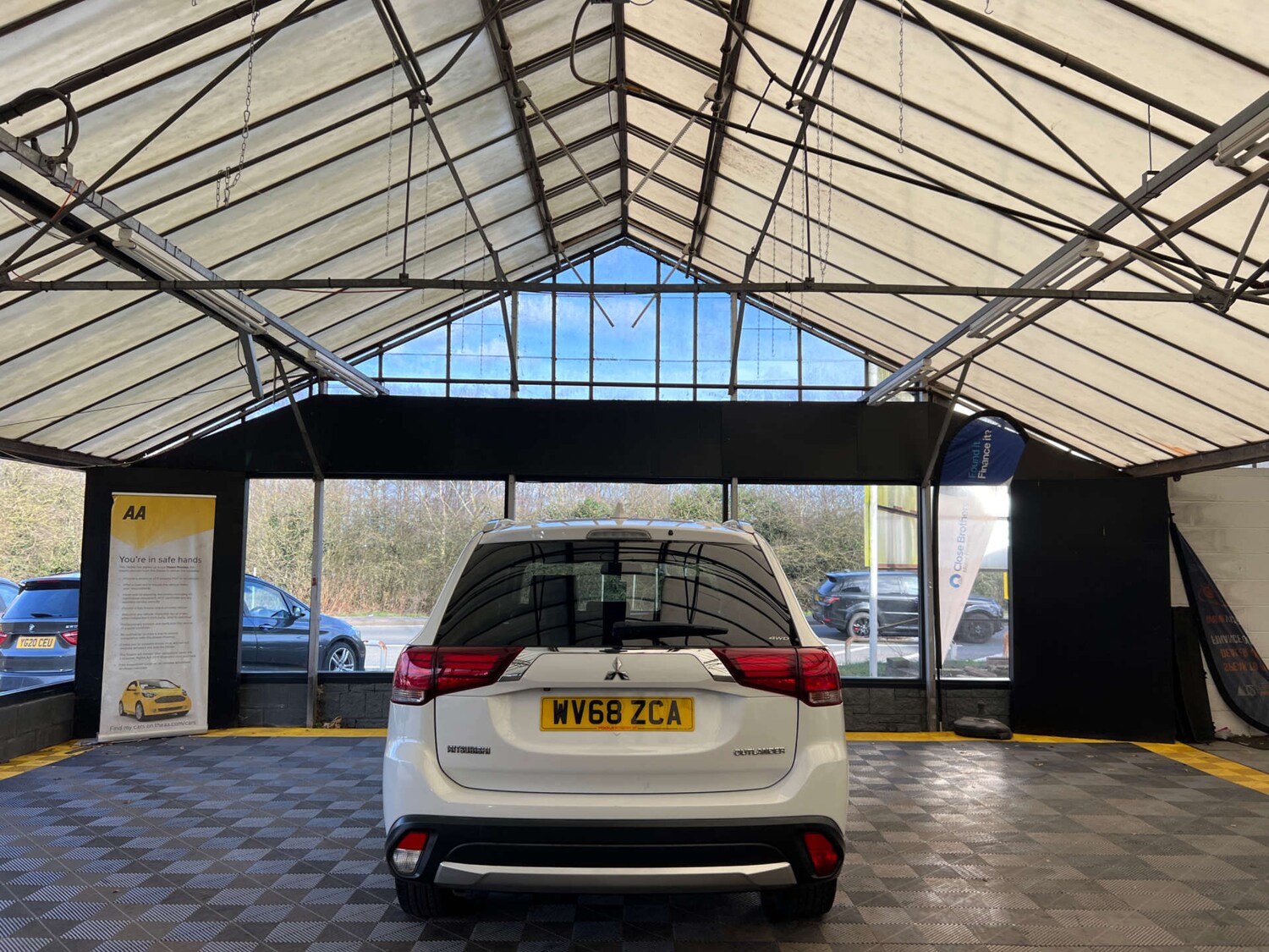 Used Mitsubishi Outlander 2018 for sale - 77656581: Photo 8