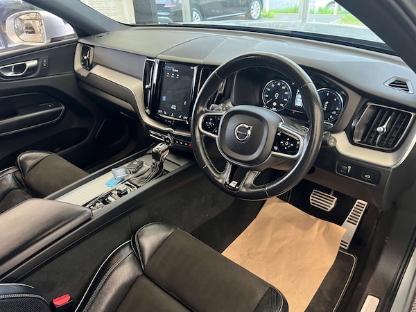 Used Volvo XC60 2017 for sale - 76311253: Photo 11