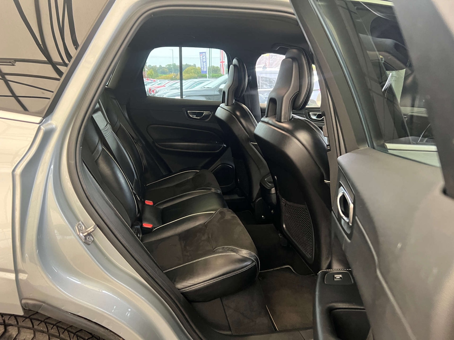 Used Volvo XC60 2017 for sale - 76311253: Photo 27