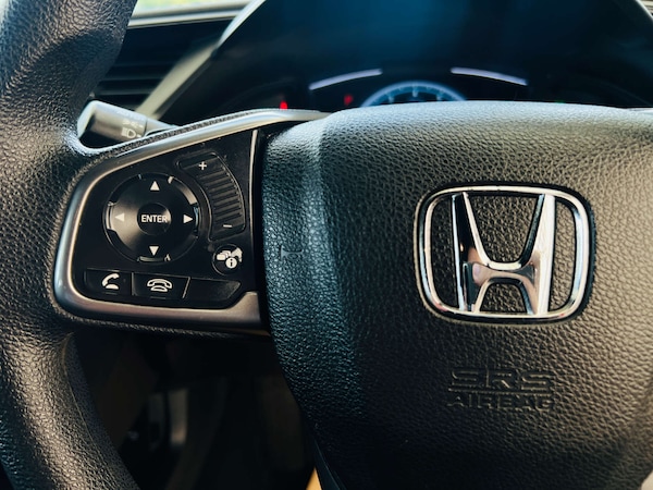 Used Honda Civic 2019 for sale - 75680992: Photo 16