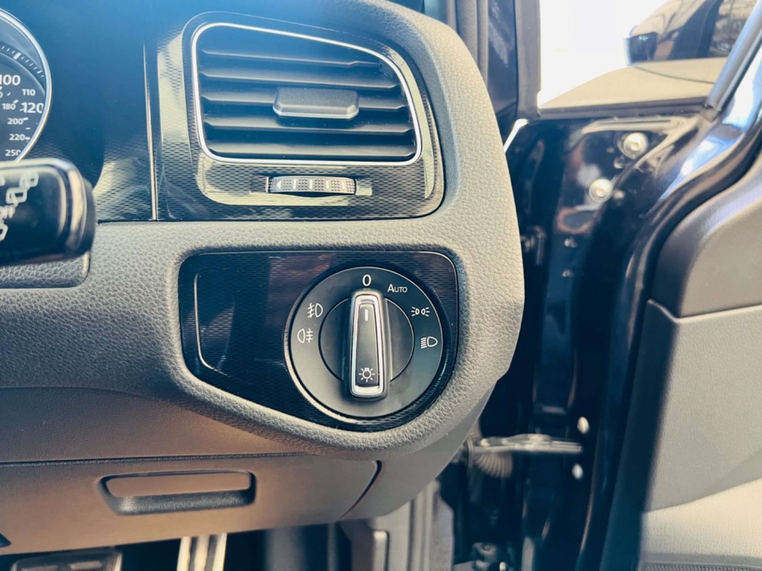 Used Volkswagen Golf 2017 for sale - 76921252: Photo 13