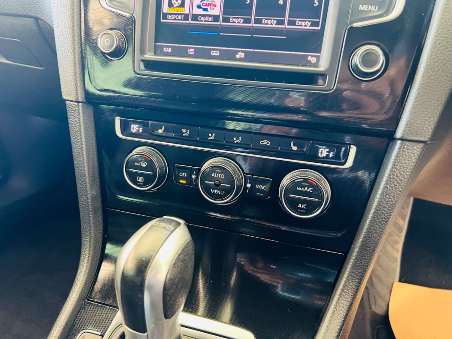 Used Volkswagen Golf 2017 for sale - 76921252: Photo 25