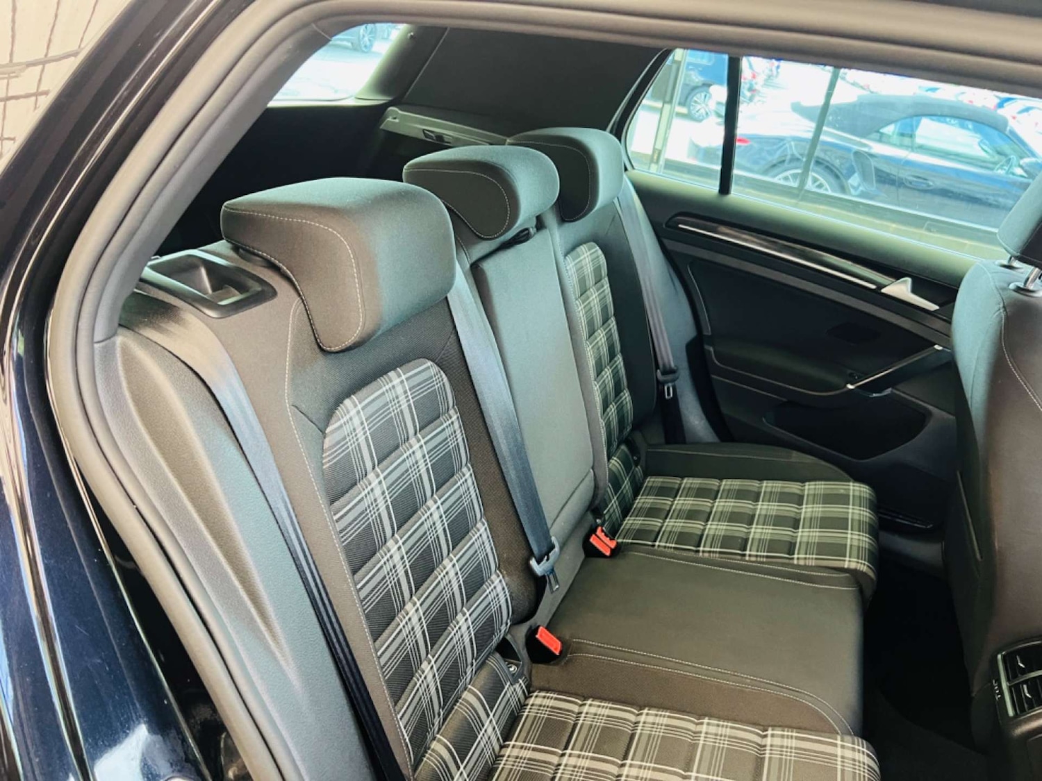 Used Volkswagen Golf 2017 for sale - 76921252: Photo 36