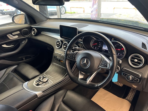 Used Mercedes-Benz GLC 2018 for sale - 76277837: Photo 12