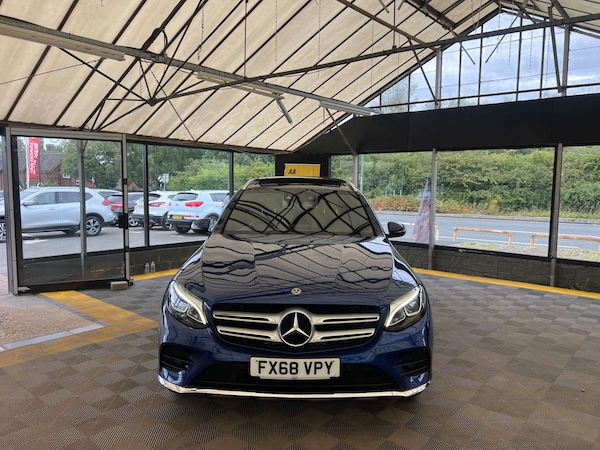 Used Mercedes-Benz GLC 2018 for sale - 76277837: Photo 3