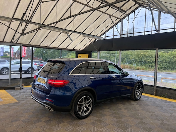 Used Mercedes-Benz GLC 2018 for sale - 76277837: Photo 9