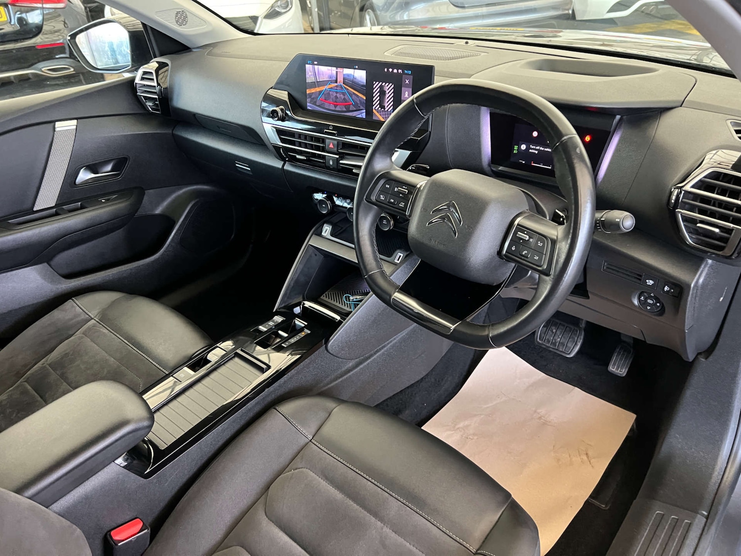 Used Citroen C4 2023 for sale - 76940198: Photo 11