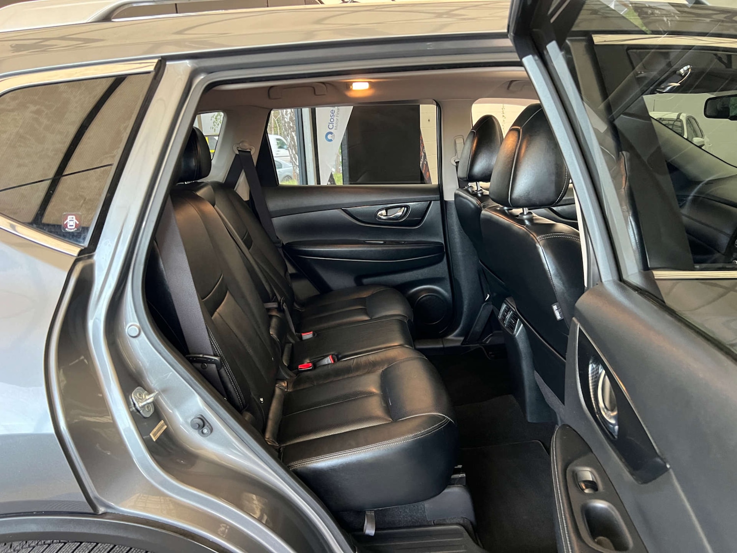 Used Nissan X-Trail 2018 for sale - 76412001: Photo 35