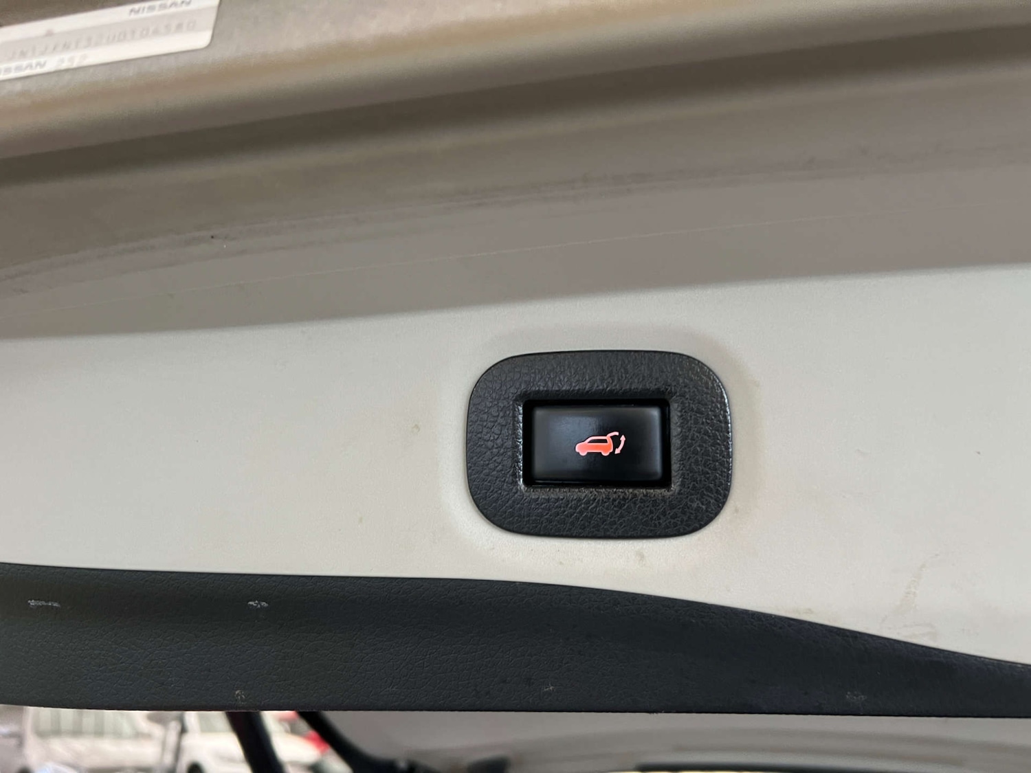 Used Nissan X-Trail 2018 for sale - 76412001: Photo 38