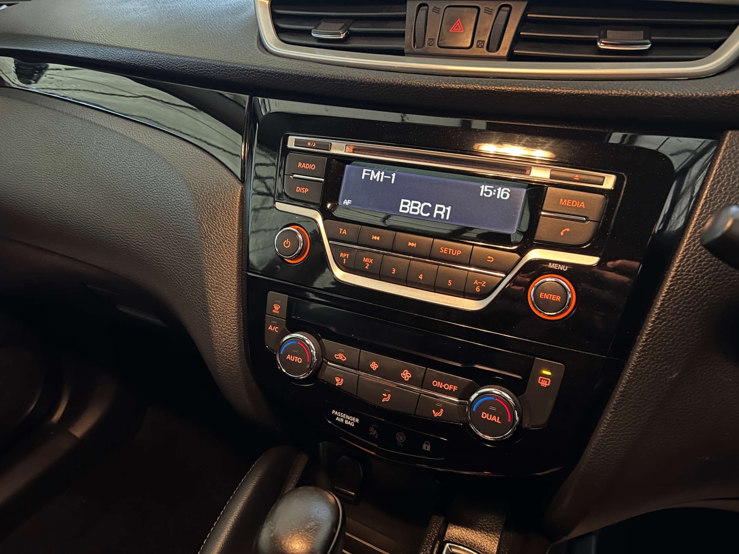 Used Nissan Qashqai 2016 for sale - 77022606: Photo 16