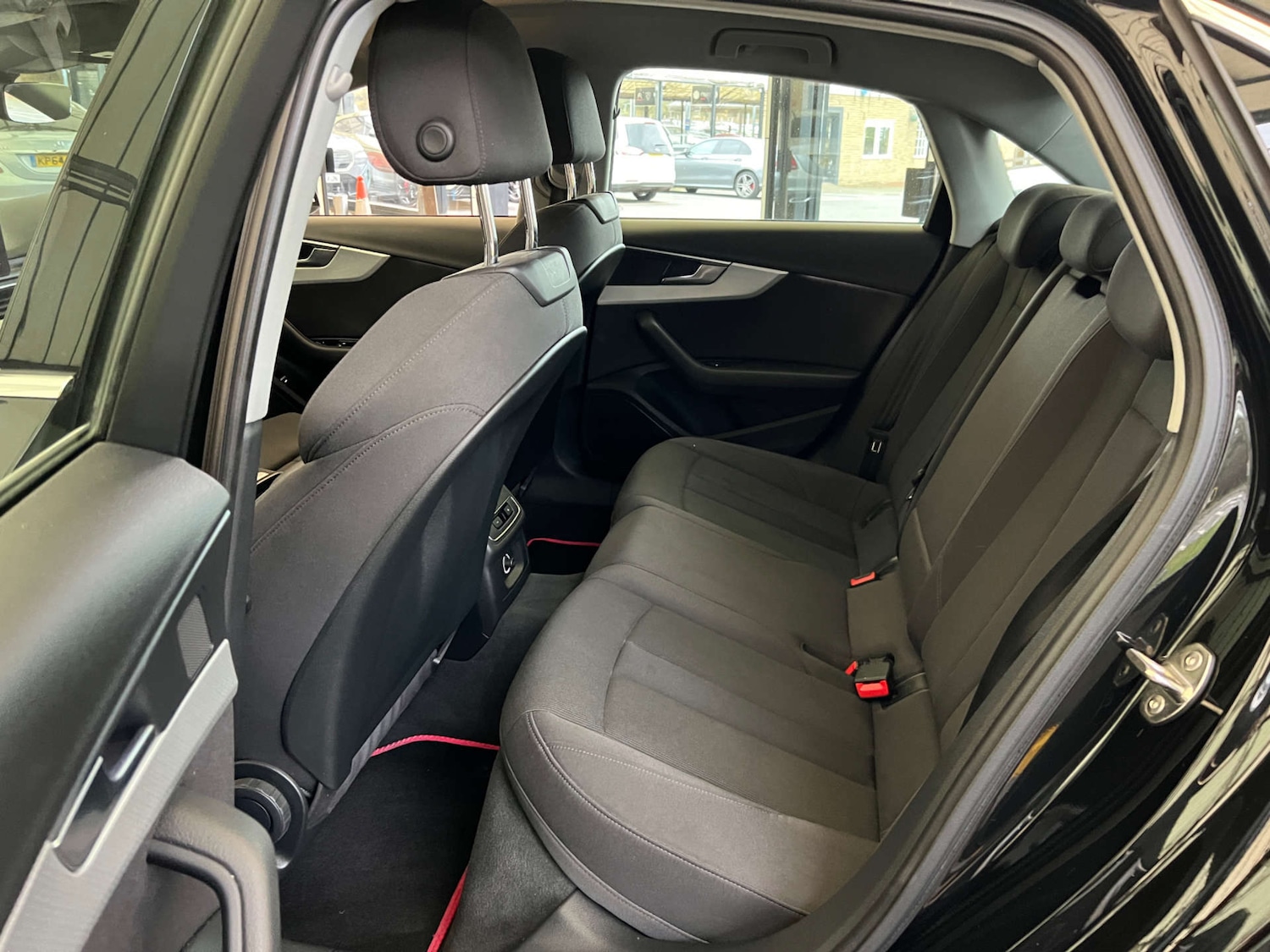 Used Audi A4 2016 for sale - 76911452: Photo 22