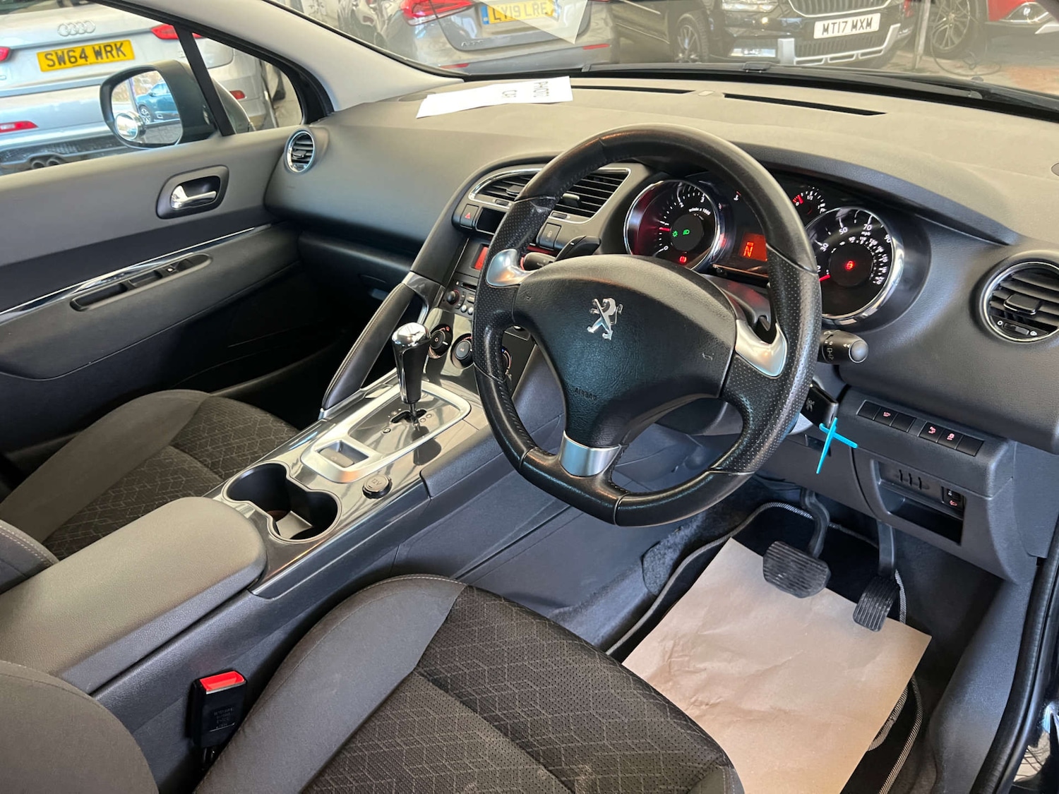 Used Peugeot 3008 2015 for sale - 76618861: Photo 15