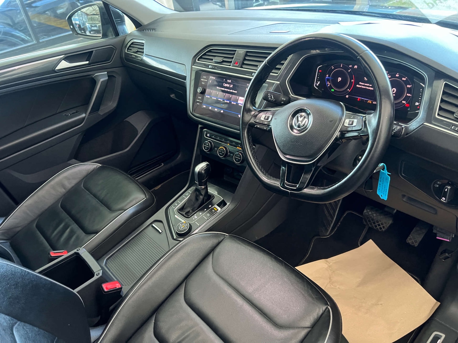 Used Volkswagen Tiguan 2019 for sale - 76618860: Photo 11