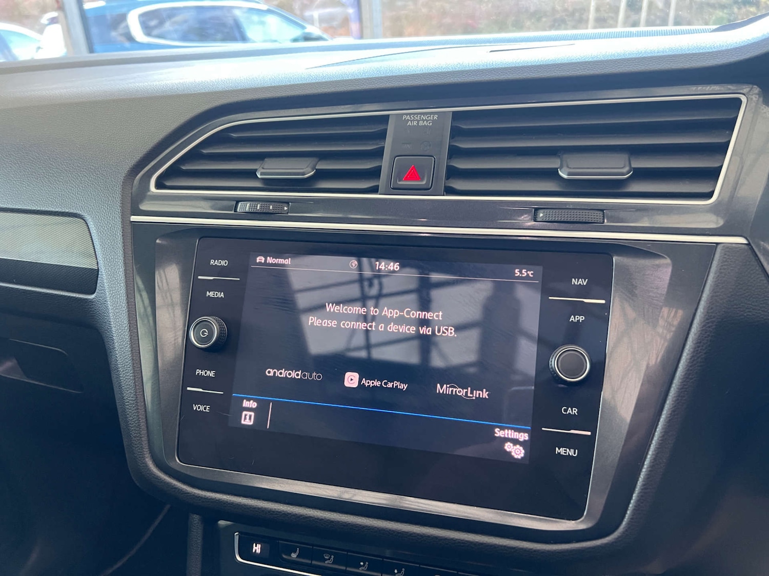 Used Volkswagen Tiguan 2019 for sale - 76618860: Photo 16