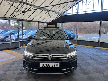 Used Volkswagen Tiguan 2019 for sale - 76618860: Photo