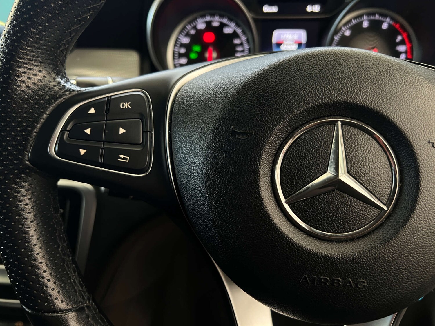 Used Mercedes-Benz GLA 2019 for sale - 78106689: Photo 11