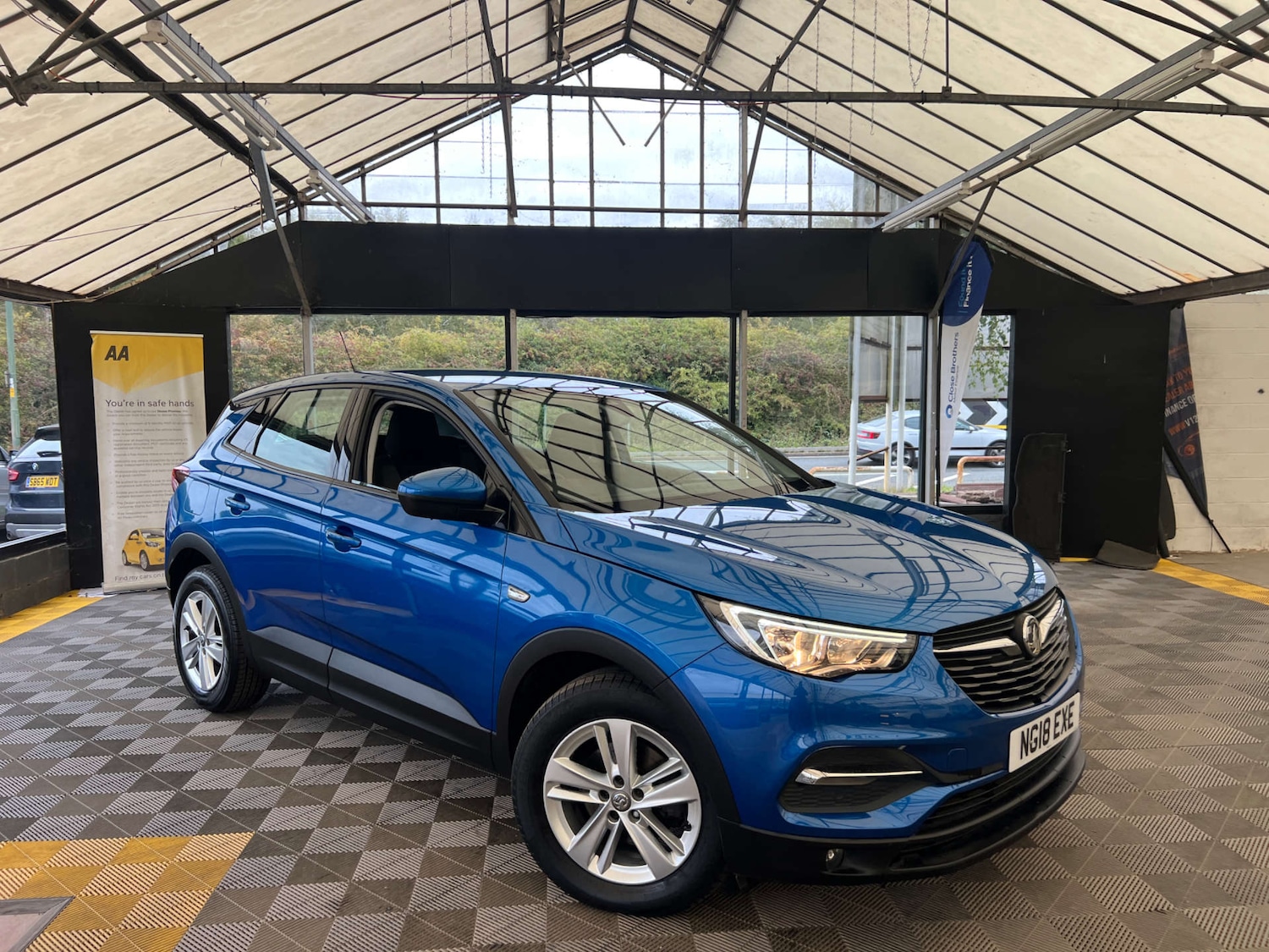 Used Vauxhall Grandland X 2018 for sale - 76097147: Photo 1