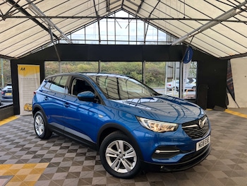 Vauxhall - Grandland X