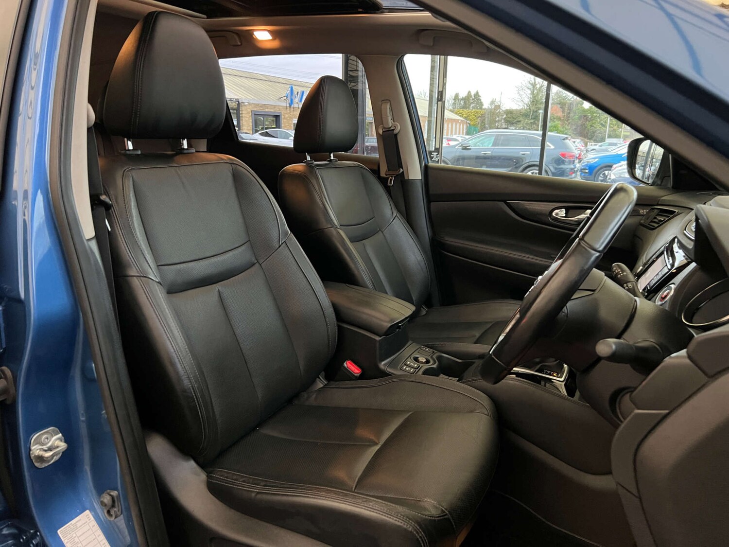 Used Nissan X-Trail 2020 for sale - 77595710: Photo 11